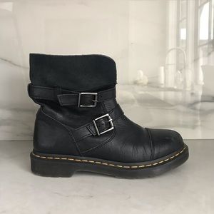 Dr. Marten Boots Women’s Size 9 US / 41 Eu